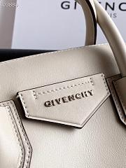 Givency Small Antigona Soft Bag In Creme Leather | BB50F2B11E - 6