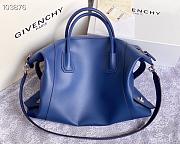 Givency Medium Antigona Soft Bag In Deep Blue Leather | BB50F2B11E - 4