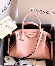 Givency Small Antigona Soft Bag In Pink Leather | BB50F2B11E - 1