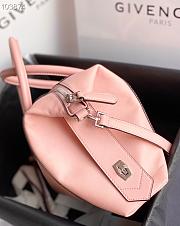 Givency Small Antigona Soft Bag In Pink Leather | BB50F2B11E - 4