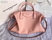 Givency Medium Antigona Soft Bag In Pink Leather | BB50F2B11E - 6