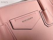 Givency Medium Antigona Soft Bag In Pink Leather | BB50F2B11E - 4