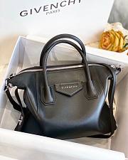 Givency Small Antigona Soft Bag In Black Leather | BB50F2B11E - 1