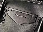 Givency Medium Antigona Soft Bag Black Leather | BB50F2B11E - 5