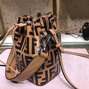 Fendi Mon Tresor mini print tote bag bucket bag light brown | 8BS010 - 2