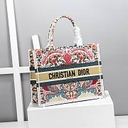 DIOR Book Tote Embroidery Flower 36 cm - 3