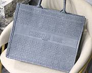 DIOR Book Tote Blur Cannage Embroidery 41cm - 6
