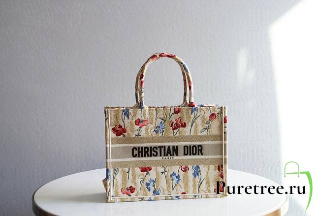 DIOR Book Tote Flower Embroidery 36cm - 1