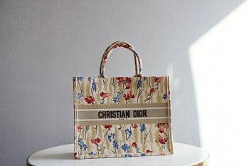 DIOR Book Tote Flower Embroidery 41cm
