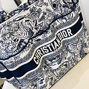 DIOR | Book Tote Black Design Embroidery - 41cm - 6