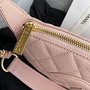 Chanel Grained Leather Hobo Bag Pink | B01960 - 5