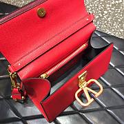 Valentino Medium Vsling Grainy Cafskin Handbag Red | 2828 - 6