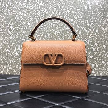 Valentino Medium Vsling Grainy Cafskin Handbag Brown | 2828