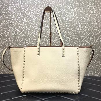 Valentino Grain Calfskin Leather Rockstud Reversible Tote Shopping Bag in White 33cm