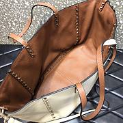 Valentino Grain Calfskin Leather Rockstud Reversible Tote Shopping Bag in White 33cm - 5
