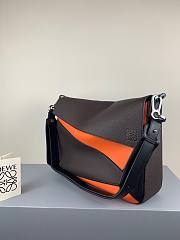 Loewe Puzzle messenger bag in classic calfskin orange - 6