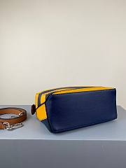 Loewe Small Puzzle bag in classic calfskin blue/ yellow - 4