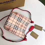 Burberry monogram red bucketbag - 4