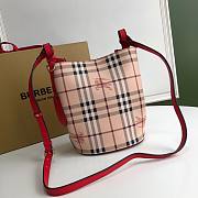 Burberry monogram red bucketbag - 3