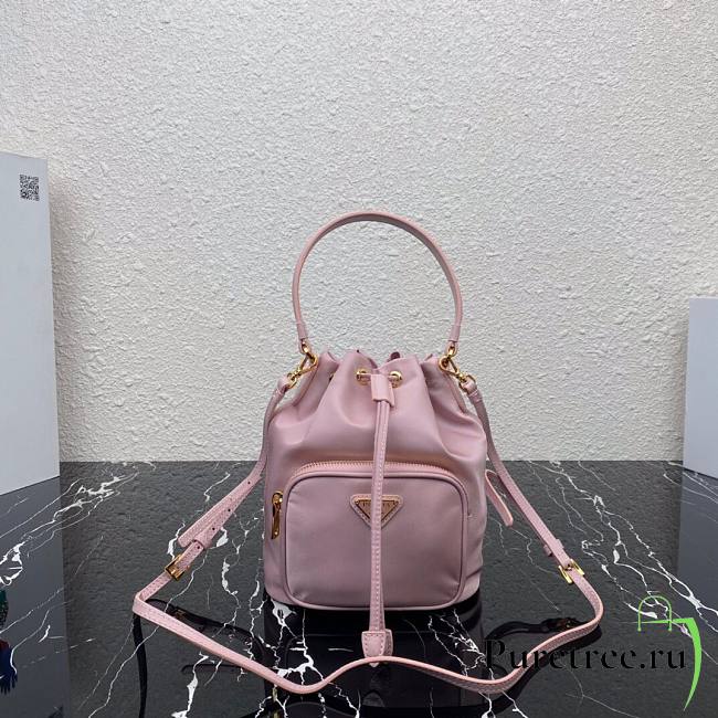 Prada 2way bucket nylon bag in light pink | 1N1864 - 1