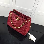 GG Marmont matelassé shoulder bag in red leather | 453569 - 4