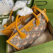 KAI x Gucci tote bag inbeige and ebony GG Supreme  - 3