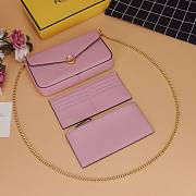 Fendi multiple wallet chain pink | 8842 - 6