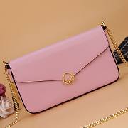 Fendi multiple wallet chain pink | 8842 - 4