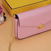 Fendi multiple wallet chain pink | 8842 - 2