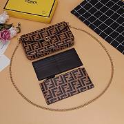 Fendi multiple wallet chain brown | 8842 - 4