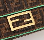 Fendi Baguette embroidered FF canvas bag in green line - 5