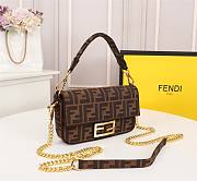Fendi Baguette embroidered FF canvas bag in brown line - 4