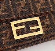 Fendi Baguette embroidered FF canvas bag in brown line - 6
