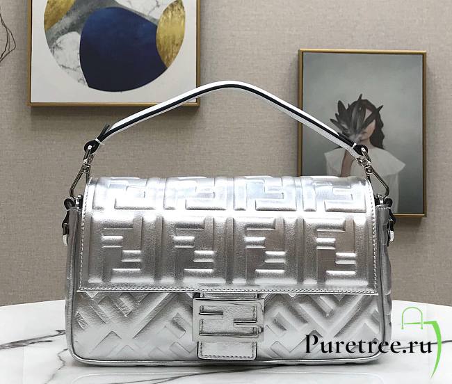 Fendi Baguette Large silver leather bag | 8BR771 - 1