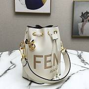 Fendi Mon Tresor mini print tote bag bucket bag white | 8BS010 - 3