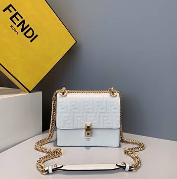 Fendi calfskin flap handbag detachable shoulder strap white 19cm
