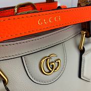 Gucci Diana mini tote bag in white leather | 655661 - 5
