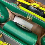 Gucci Diana mini tote bag in green leather | 655661 - 2