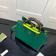 Gucci Diana small tote bag in green leather | 660195 - 5