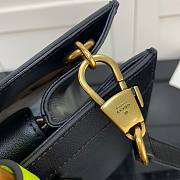 Gucci Diana medium tote bag in black leather | 655658 - 3