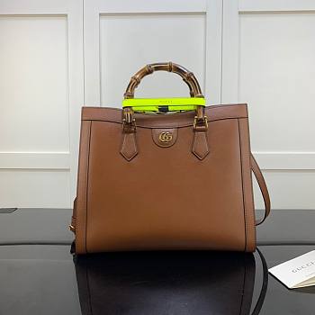 Gucci Diana medium tote bag in brown leather | 655658