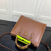 Gucci Diana medium tote bag in brown leather | 655658 - 3