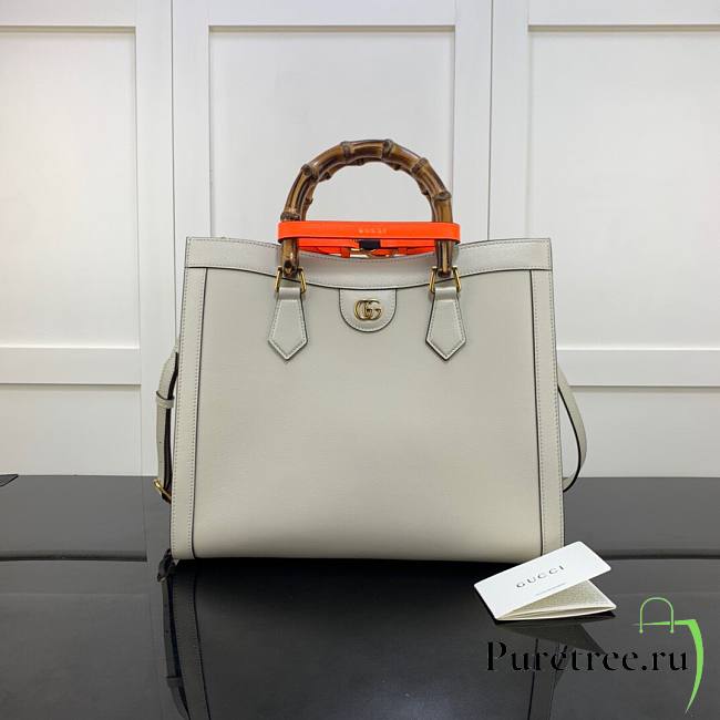 Gucci Diana medium tote bag in white leather | 655658 - 1