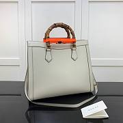 Gucci Diana medium tote bag in white leather | 655658 - 5