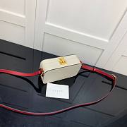 Gucci Interlocking G mini bag in white leather | ‎658230 - 4
