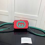 Gucci Interlocking G mini bag in red leather | ‎658230 - 1