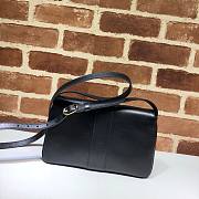 GUCCI Double GG Small shoulder crossbody bag in black leather | 550129 - 4