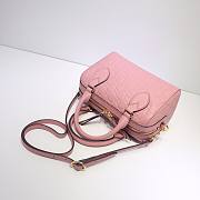 Gucci Joy mini Bag Signature Leather in pink | 475842 - 5