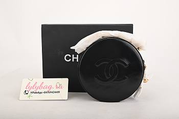 Chanel Round Clutch Black 