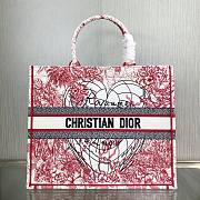 Dior | Large Book Tote D-Royaume D'Amour Embroidery - 41.5cm - 1